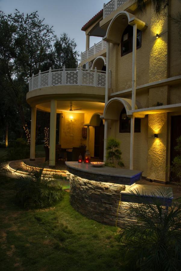 Sunahari Bagh - Pool Farm Retreat @ غورغاون المظهر الخارجي الصورة