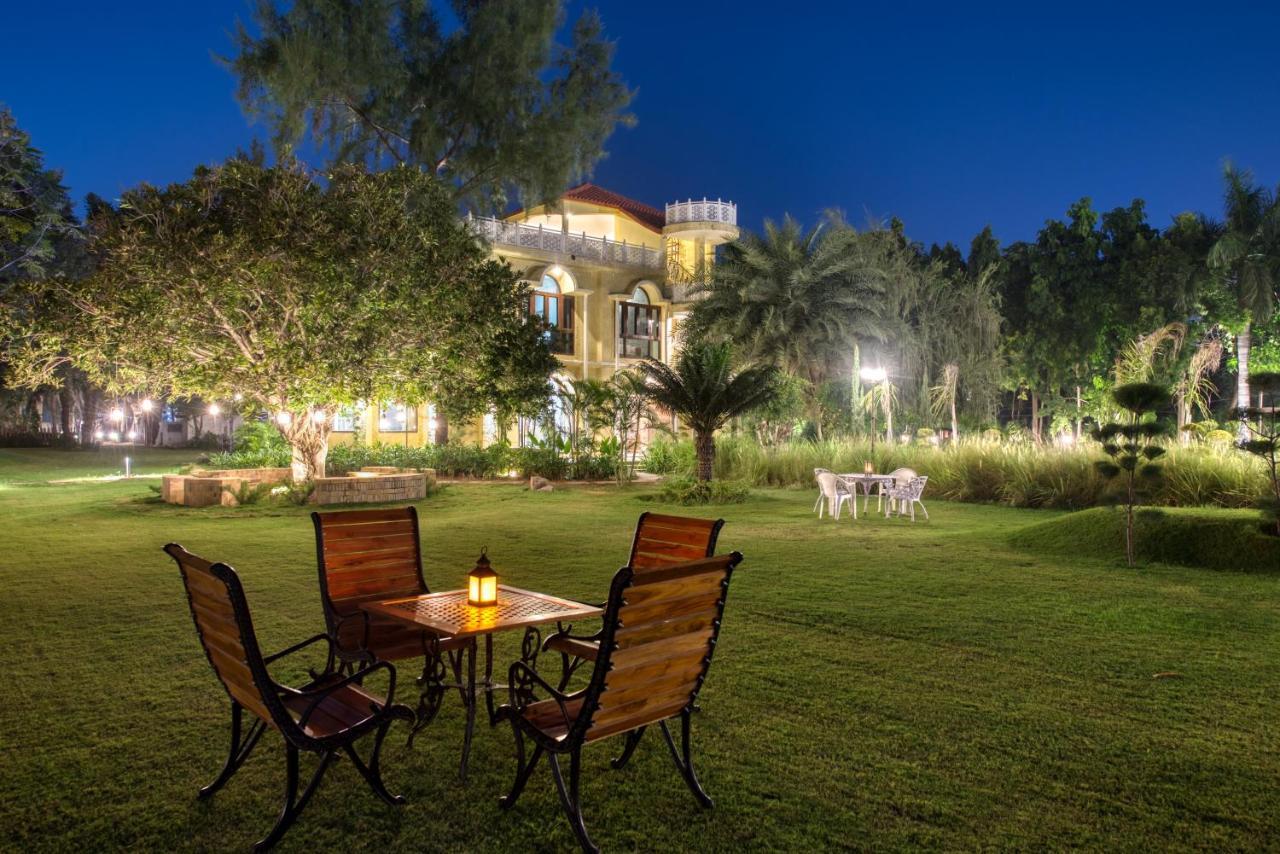 Sunahari Bagh - Pool Farm Retreat @ غورغاون المظهر الخارجي الصورة