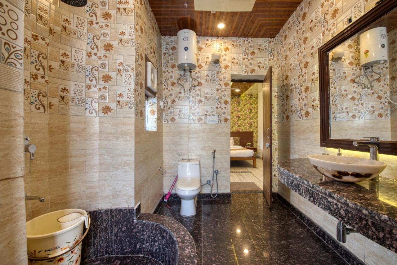 Sunahari Bagh - Pool Farm Retreat @ غورغاون المظهر الخارجي الصورة